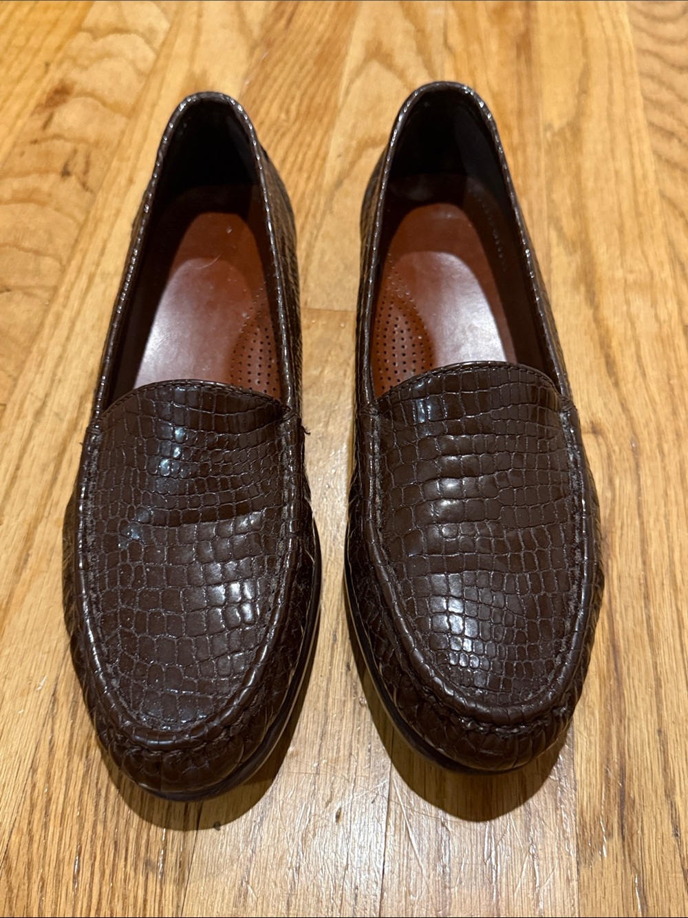SAS Simplify dark brown crocodile-embossed leather finish Loafers shoes